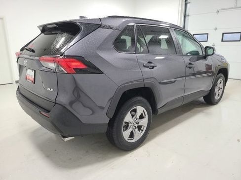 Certified 2023 Toyota RAV4 XLE w/ Convenience Package FWD image 6