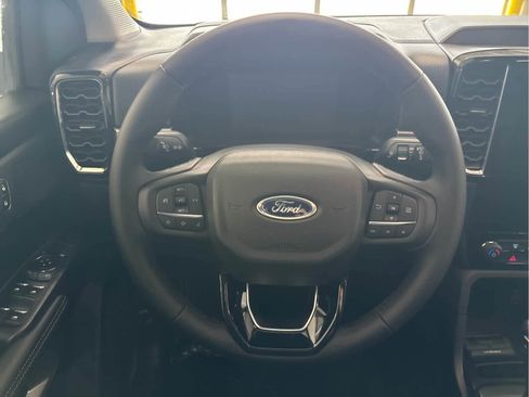 New 2025 Ford Ranger XLT w/ FX4 Off-Road Package image 13