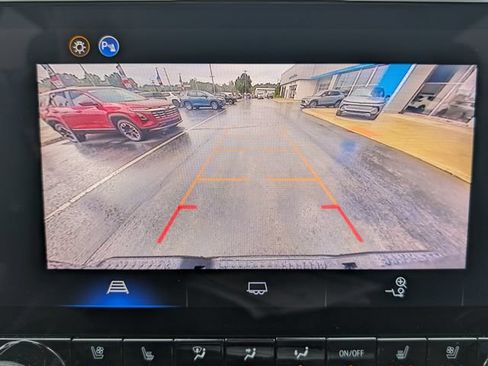 Used 2025 Chevrolet Colorado ZR2 AWD/4WD image 23