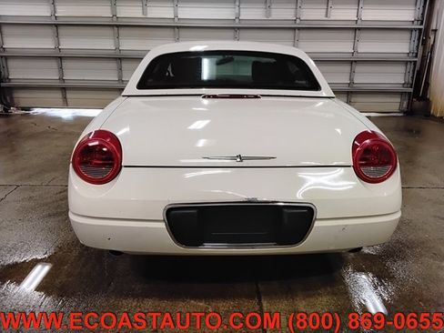 Used 2002 Ford Thunderbird RWD image 8