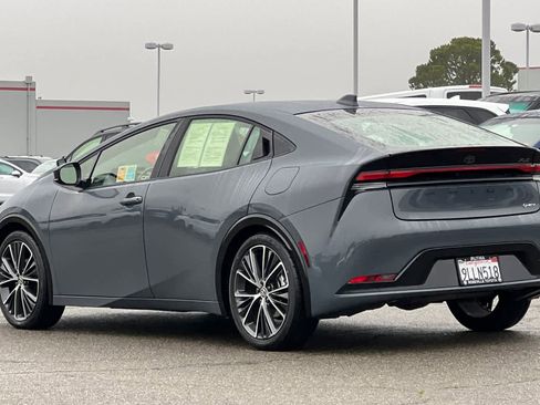 Certified 2024 Toyota Prius XLE image 7