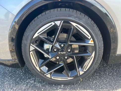 New 2025 Kia K4 GT-Line image 9
