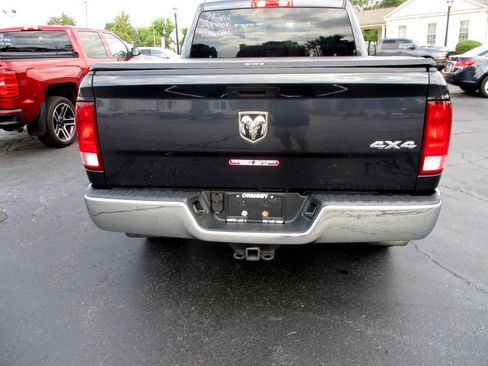 Used 2019 RAM 1500 ST w/ SXT Plus Group AWD/4WD image 15