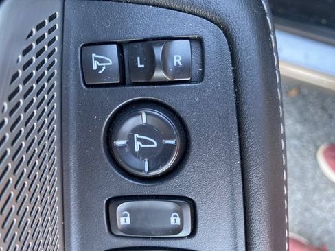 Used 2022 Acura MDX w/ Technology Package AWD/4WD image 16