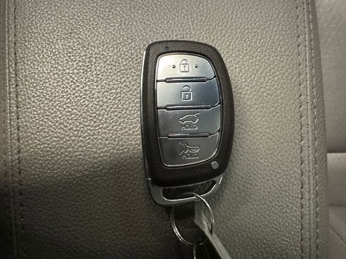 Used 2018 Hyundai Tucson Value w/ Cargo Package AWD/4WD image 17