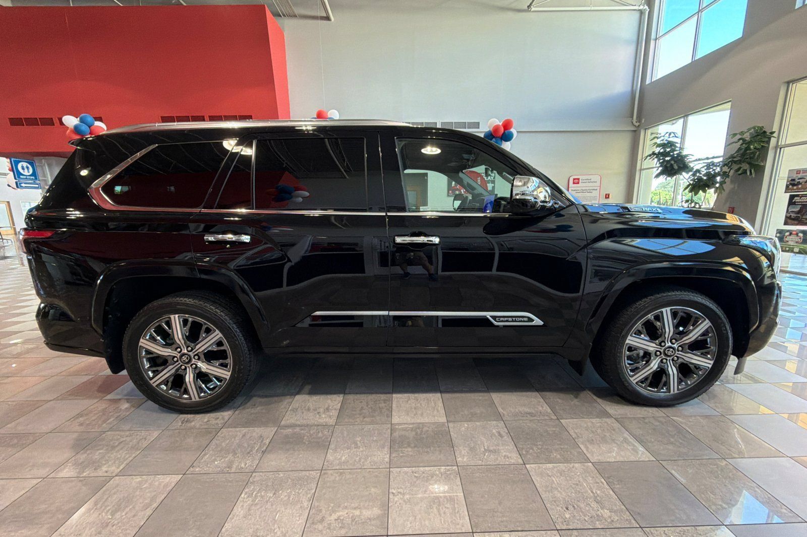 Used 2026 Toyota Sequoia Capstone AWD/4WD image 3
