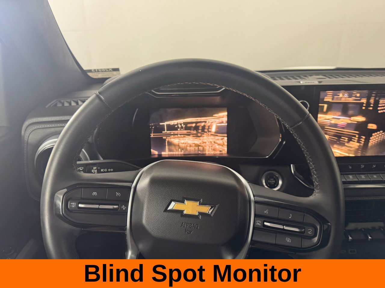 Used 2023 Chevrolet Colorado LT w/ LT Convenience Package II AWD/4WD image 15
