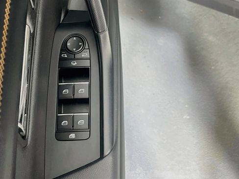 Used 2023 MAZDA CX-50 AWD 2.5 S w/ Cargo Package image 18