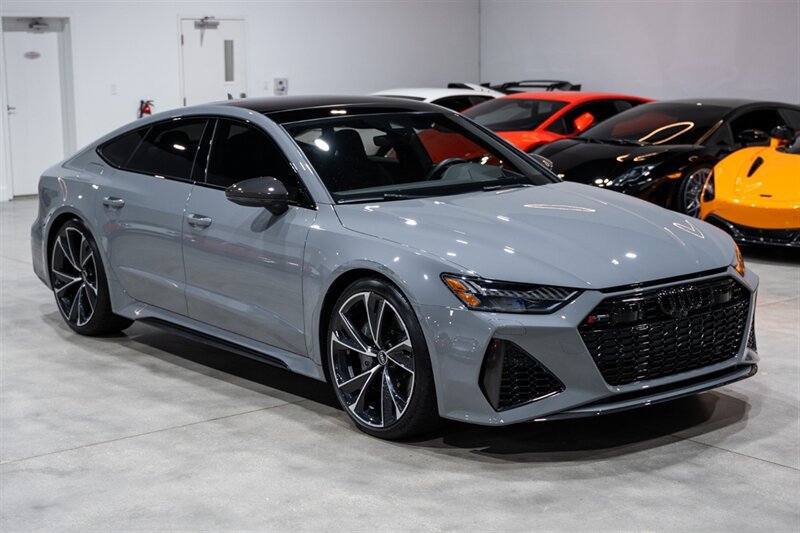 Used 2021 Audi RS 7 Sportback w/ Carbon Optic Package AWD/4WD image 8