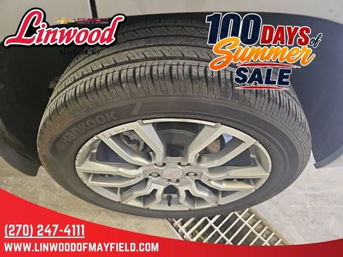 Used 2023 GMC Terrain Denali AWD/4WD image 7