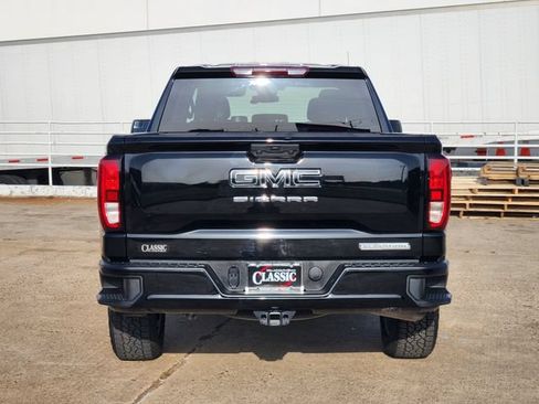 Used 2023 GMC Sierra 1500 Elevation w/ LPO, Elevation Black Package RWD image 6