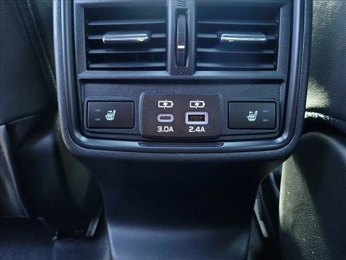 Certified 2026 Subaru Outback Touring XT AWD/4WD image 11