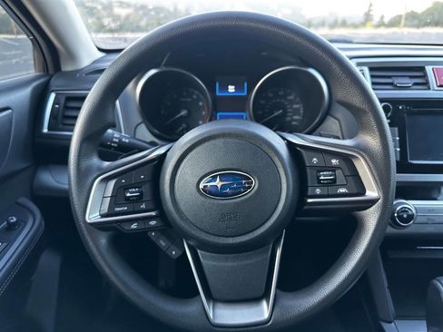 Used 2019 Subaru Outback 2.5i image 27