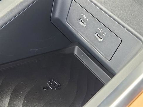 New 2025 Nissan Armada SL w/ Captain's Chari Seat Package image 14