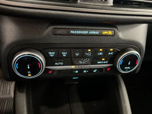 Used 2023 Ford Escape Active AWD/4WD image 16