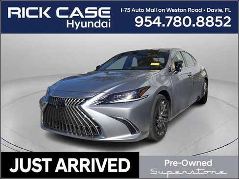 Used 2025 Lexus ES 350 Ultra Luxury image 1