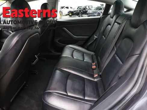 Used 2019 Tesla Model 3 Performance image 16