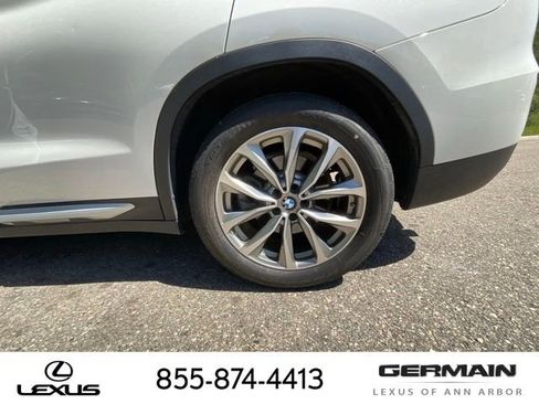 Used 2018 BMW X3 xDrive30i w/ Premium Package AWD/4WD image 25