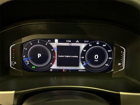 Certified 2022 Volkswagen Atlas SEL R-Line image 24