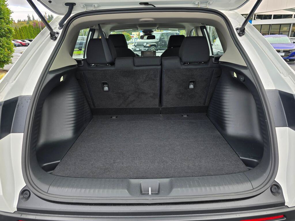 Certified 2025 Honda HR-V LX image 5