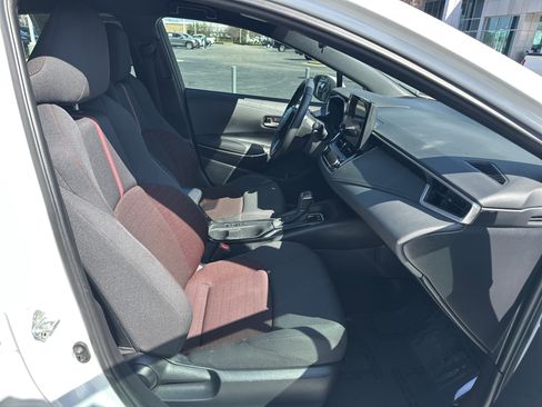 Certified 2024 Toyota Corolla SE image 32