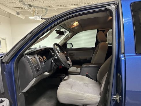 Used 2011 Dodge Dakota Big Horn RWD image 18