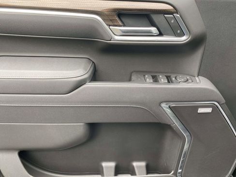 New 2025 Chevrolet Silverado 1500 RST AWD/4WD image 17