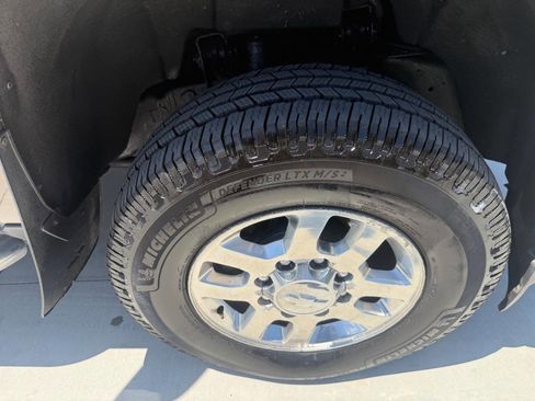Used 2015 Chevrolet Silverado 2500 LTZ w/ Duramax Plus Package AWD/4WD image 26