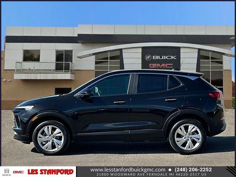 Used 2024 Buick Encore GX Preferred AWD/4WD image 2