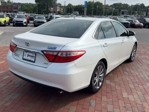Used 2015 Toyota Camry XLE FWD image 2