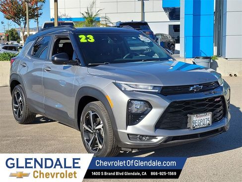 Used 2023 Chevrolet TrailBlazer RS w/ Sun and Liftgate Package image 10