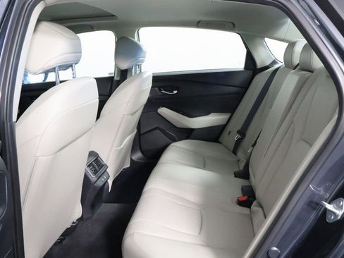 Used 2024 Honda Accord EX-L image 11