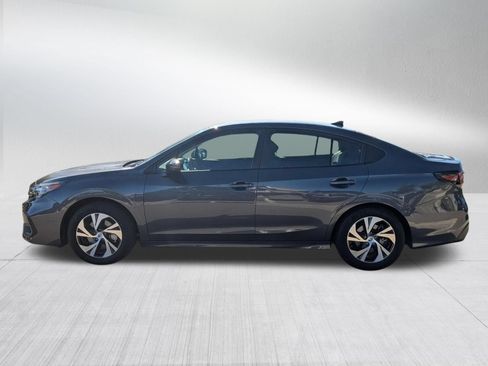 Used 2025 Subaru Legacy Premium AWD/4WD image 2