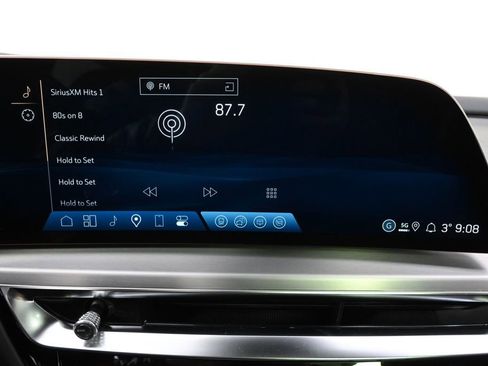 New 2026 Cadillac Lyriq Signature Sport w/ LPO, Floor Liner Package AWD/4WD image 27