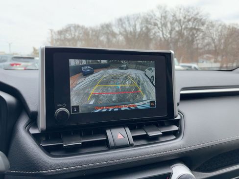 Used 2025 Toyota RAV4 LE image 29