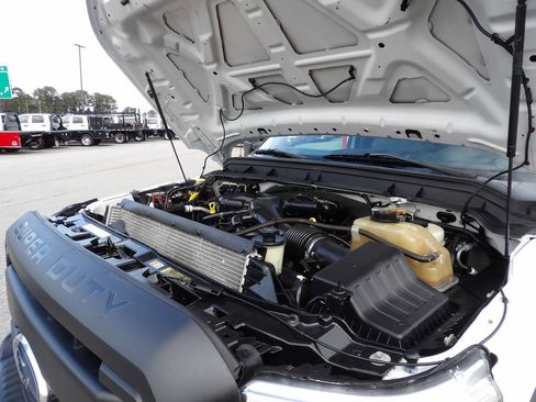 Used 2012 Ford F550 2WD Regular Cab Super Duty w/ Payload Upgrade Pkg image 34