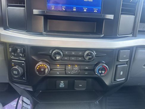 Used 2024 Ford F550 4x4 Regular Cab Super Duty image 16