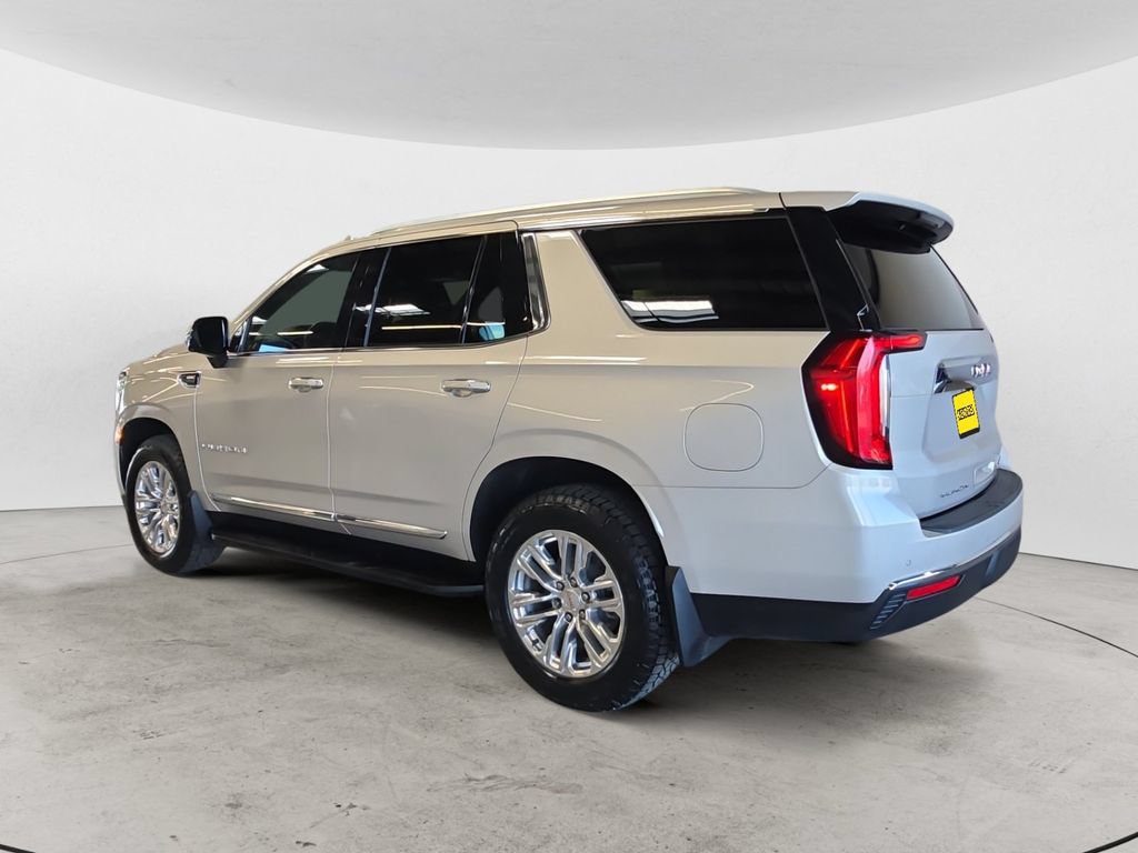 Certified 2022 GMC Yukon SLT w/ SLT Luxury Package AWD/4WD image 11