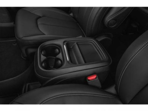 New 2027 Chrysler Pacifica LX FWD image 15
