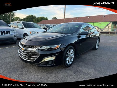 Used 2021 Chevrolet Malibu LT FWD image 3