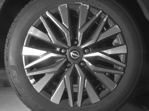 Used 2025 Nissan Altima 2.5 SV image 15