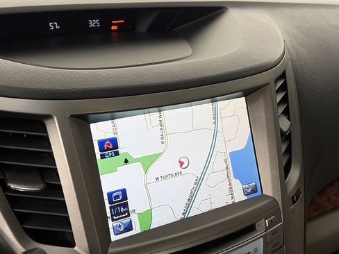 Used 2010 Subaru Outback 3.6R Limited image 19