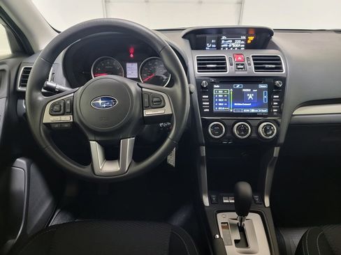 Used 2018 Subaru Forester 2.5i Premium w/ All-Weather Package image 11