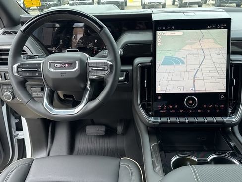 New 2026 GMC Yukon Elevation image 10