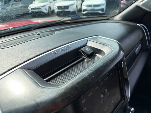 Used 2021 RAM 1500 Big Horn AWD/4WD image 37