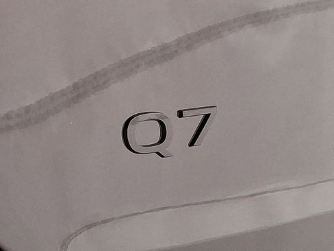 New 2025 Audi Q7 3.0T Premium Plus image 15