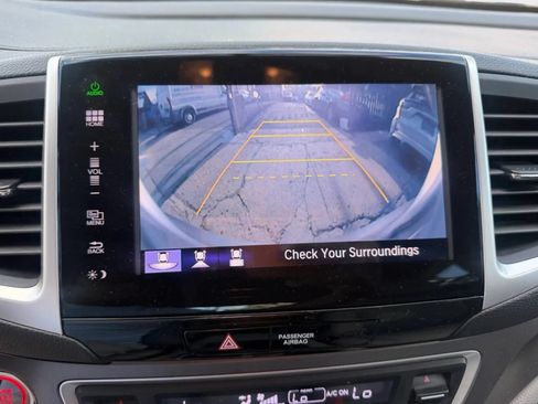 Used 2016 Honda Pilot EX image 12