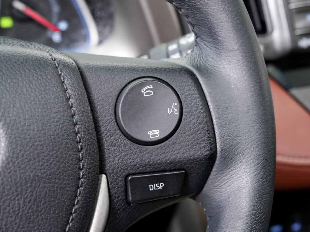 Used 2015 Toyota RAV4 Limited FWD image 14