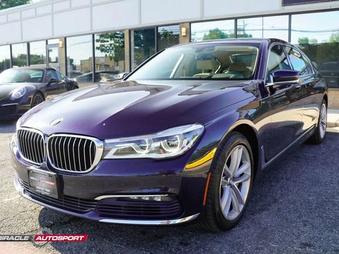 Used 2016 BMW 750i xDrive AWD/4WD image 3