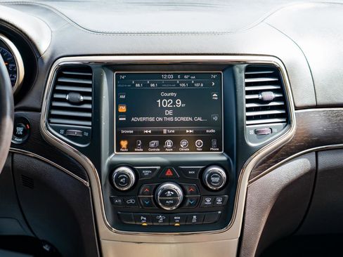 Used 2014 Jeep Grand Cherokee Summit image 19